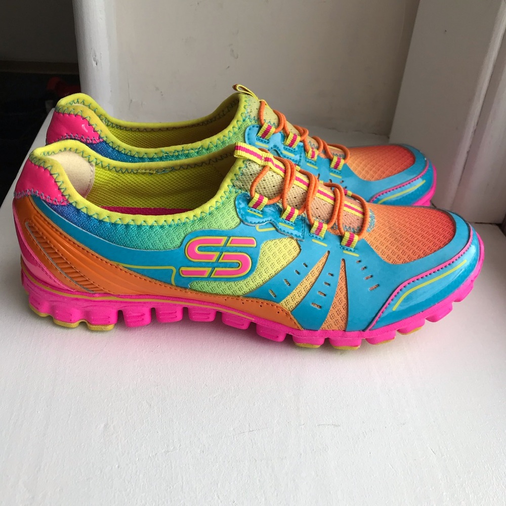 Skechers FLEX women’s rainbow multi shoe size 8.5